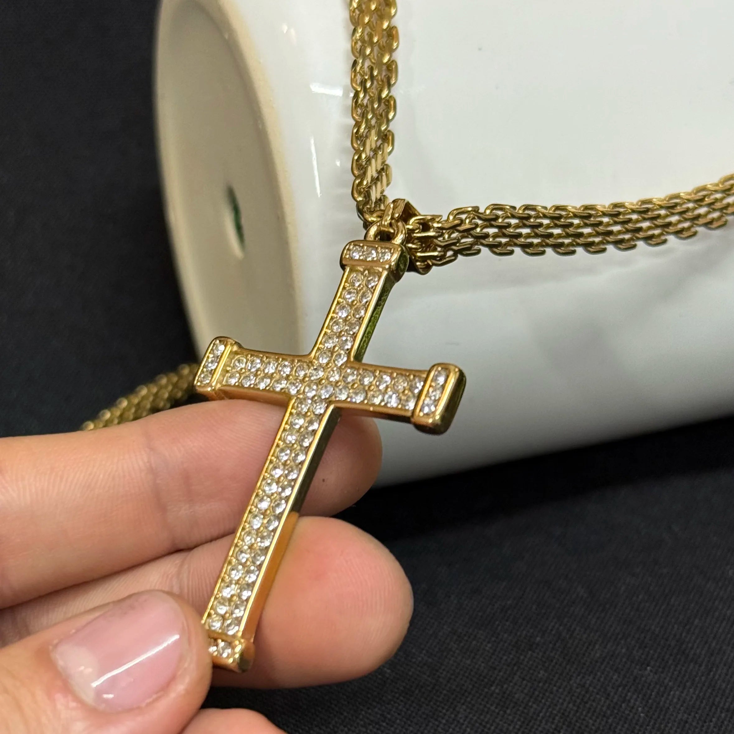 Dije Cruz Diamantada